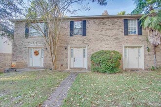 Building Photo - 1314 Foxborough Dr