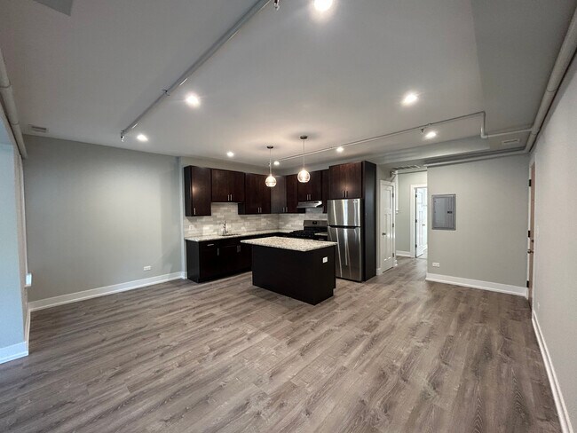 Foto del edificio - 1000 Crain St