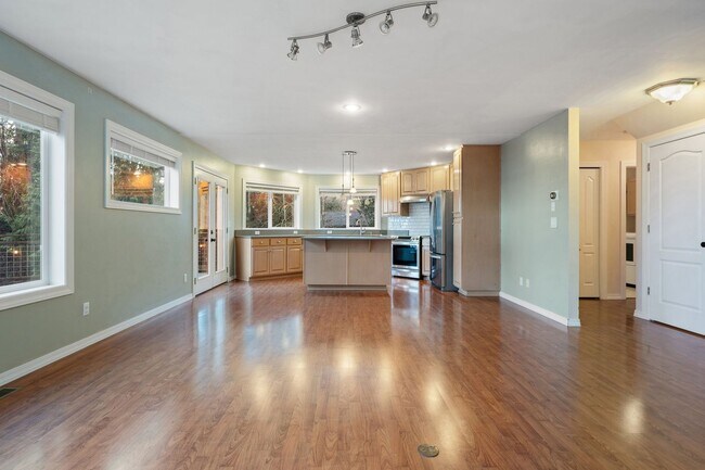Building Photo - Stunning Water Views & Serene Luxury in Po...