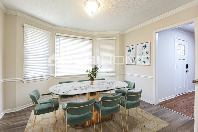 Foto del edificio - 116 Creek Drive