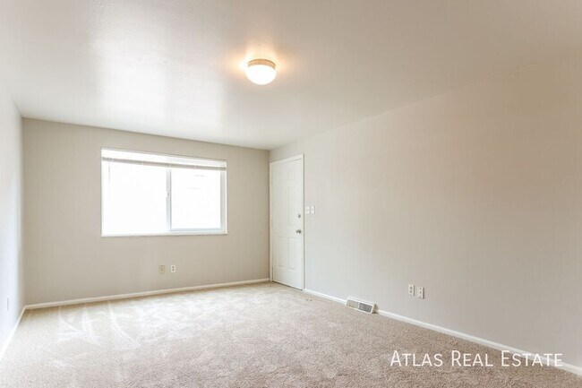Foto del edificio - 16648 E 13th Ave