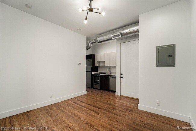 Foto del edificio - 3143 Trumbull