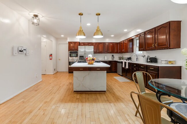 Foto del edificio - 11502 Riverview Rd