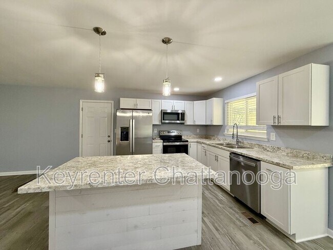 Building Photo - 33 Brumby Rd