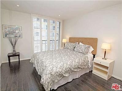 The second bedroom - 10747 Wilshire Blvd