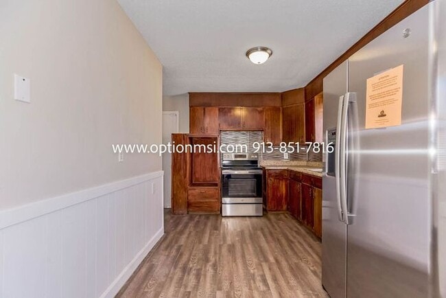 Foto del edificio - Available NOW