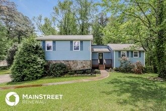 Building Photo - 4413 Treeline Way