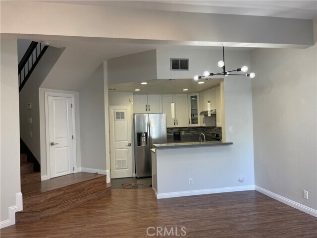 Foto del edificio - 29 Willowcrest Ln