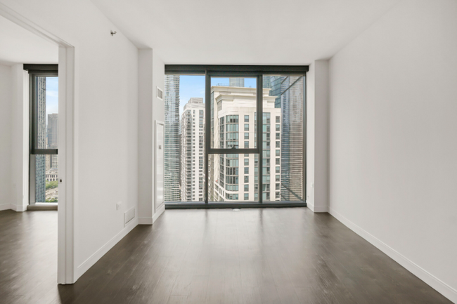 Building Photo - 454 E Wacker Dr