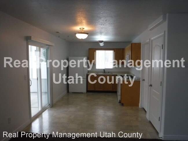 Building Photo - 3 br, 2 bath House - 38 N Cameron St