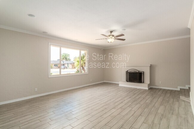 Building Photo - 132 E Pebble Beach Dr
