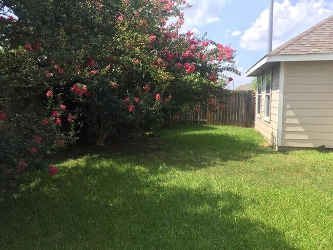 Foto del edificio - 22311 Bridgestone Ridge Dr