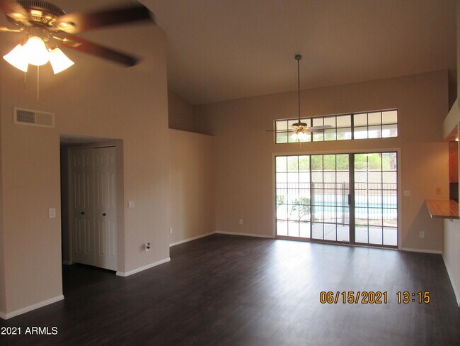 Foto del edificio - 509 E Grandview St