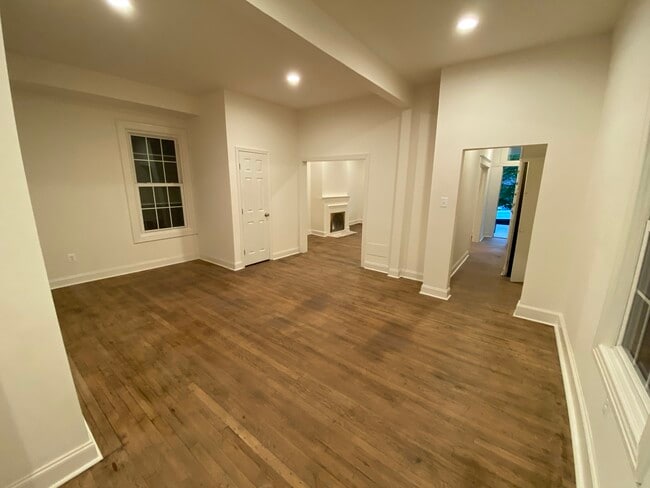 Building Photo - 1320 K St SE