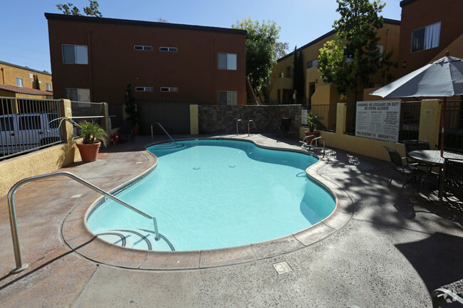 Piscina - Ardella at Reche Canyon