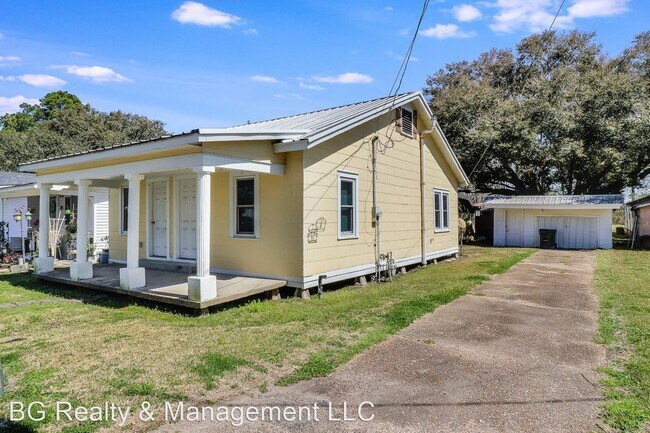 Building Photo - 2 br, 1 bath House - 1211 Scott Street