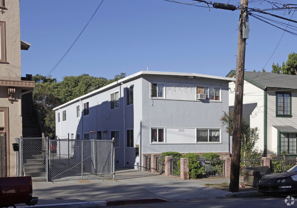 Foto principal - 265 N 8th St