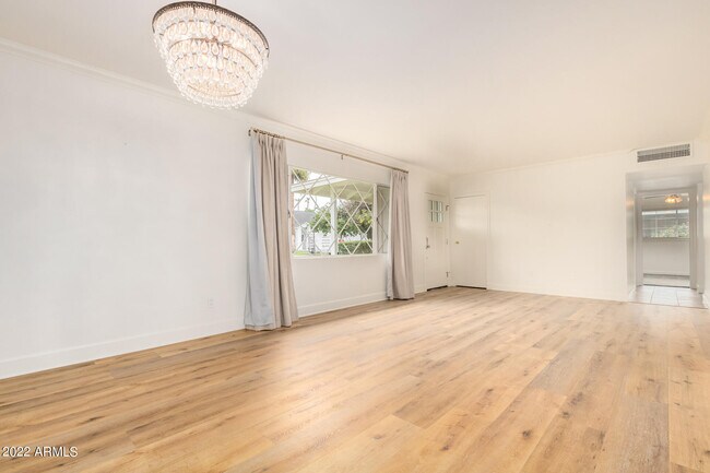 Foto del edificio - 4577 E Calle Ventura