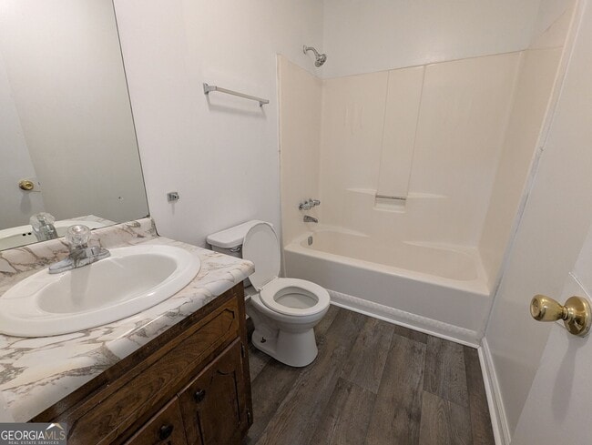Building Photo - 257 Rustwood Dr