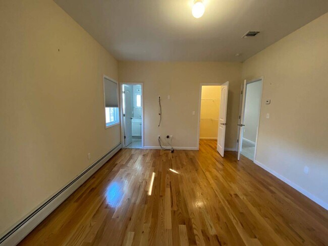 Foto del edificio - 61 Canton Ave