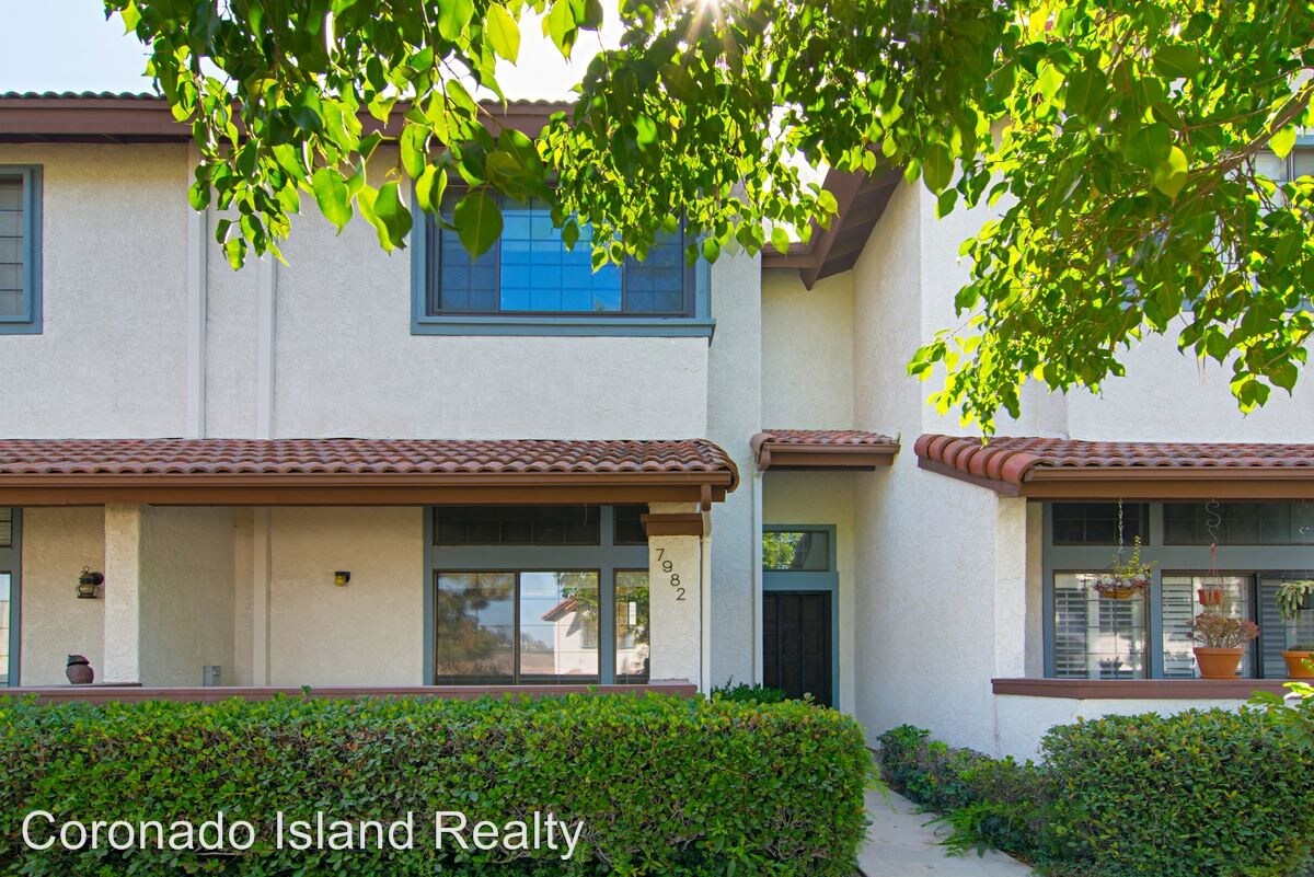Primary Photo - 7982 Mission Vista Dr
