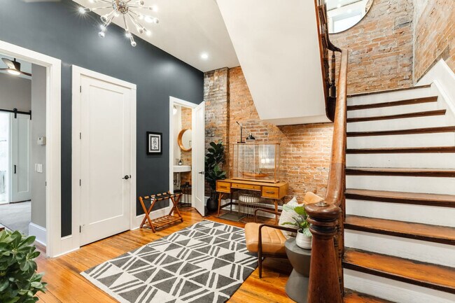 Foto del edificio - 1537 Republic St