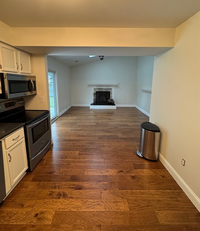 Foto del edificio - 160 Coventry Ln