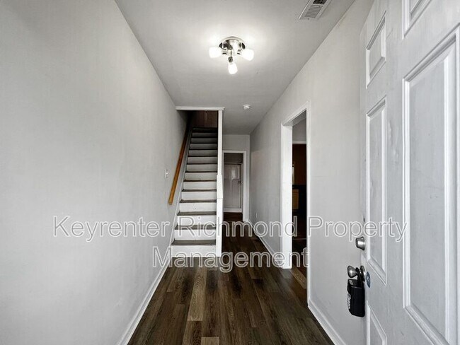 Foto del edificio - 9 E 19th St