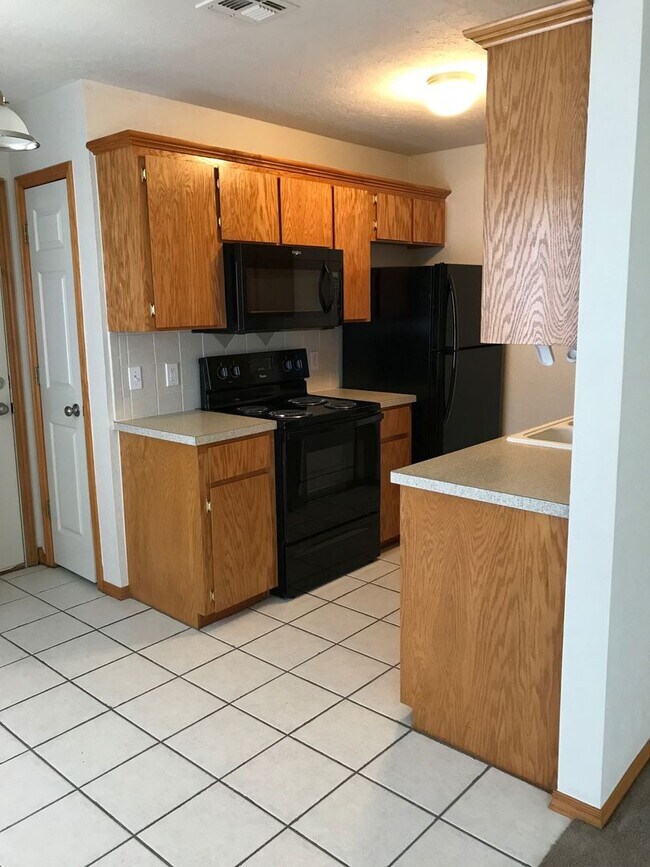Foto del edificio - 1214 NW Arlington Ave