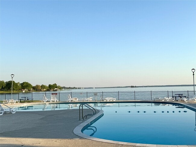 Building Photo - 7041 Kingston Cove Ln