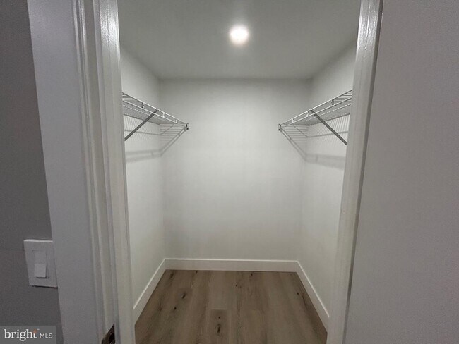 Foto del edificio - 15777 Easthaven Ct