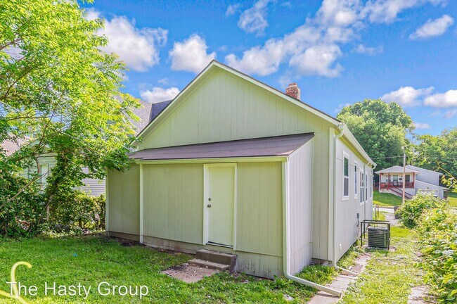 Building Photo - 3 br, 2 bath House - 3628 Highland Ave