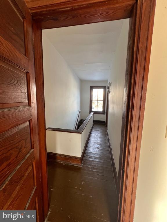 Foto del edificio - 347 E King St