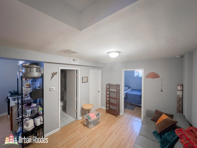 Building Photo - 2919 W McLean Ave