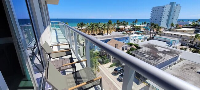 Foto del edificio - 209 N Ocean Dr