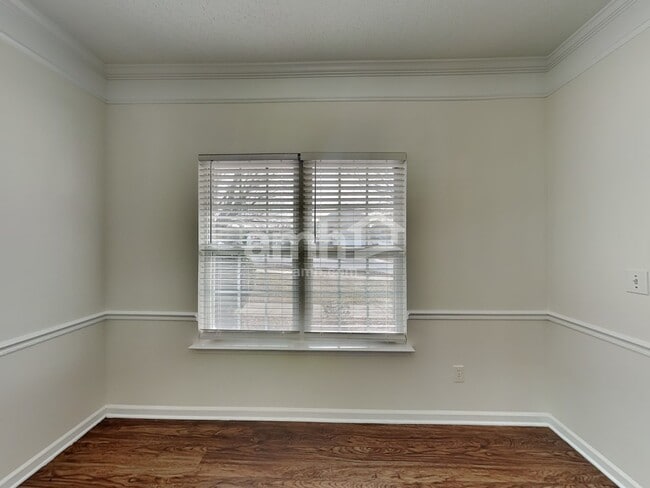 Building Photo - 1031 Sparrow Valley Way