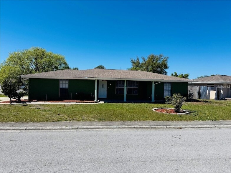 Primary Photo - 7611 Summertree Ln