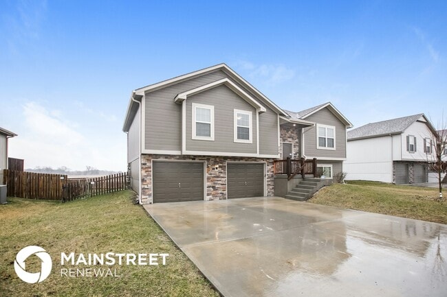 Foto del edificio - 308 Golfview Dr