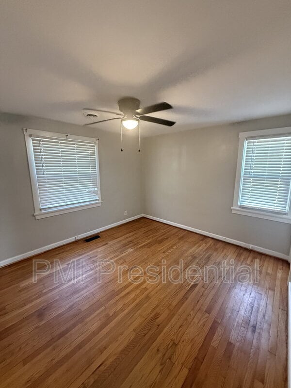 Building Photo - 1607 Peter Paul Blvd