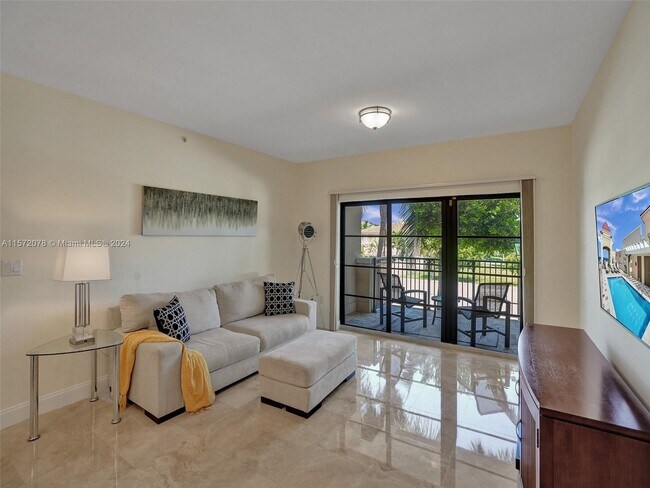 Foto del edificio - 2509 N Ocean Blvd