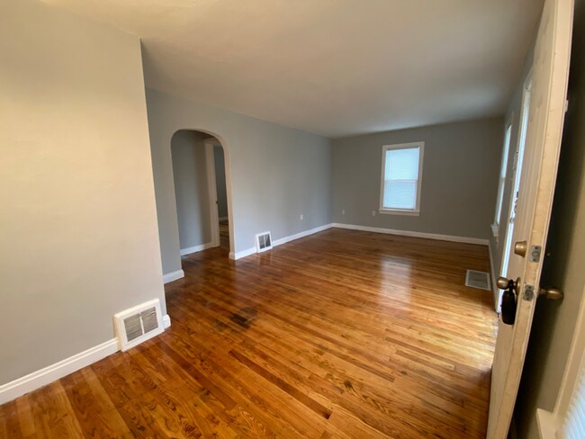 Building Photo - 3627 Horn Ave