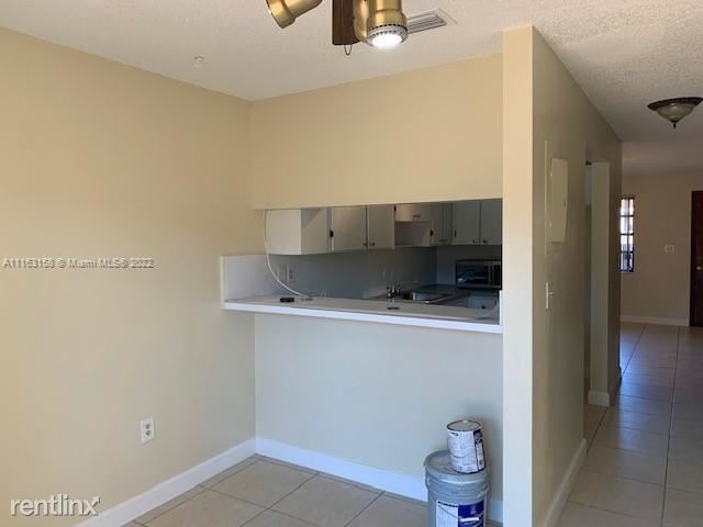 Foto del edificio - 2 br, 1.5 bath Townhome - 13270 SW 58th Te...