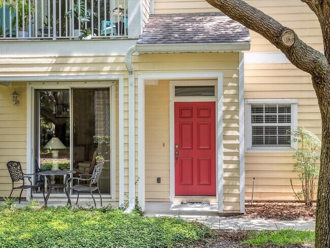 Foto del edificio - 6309 Rosefinch Ct