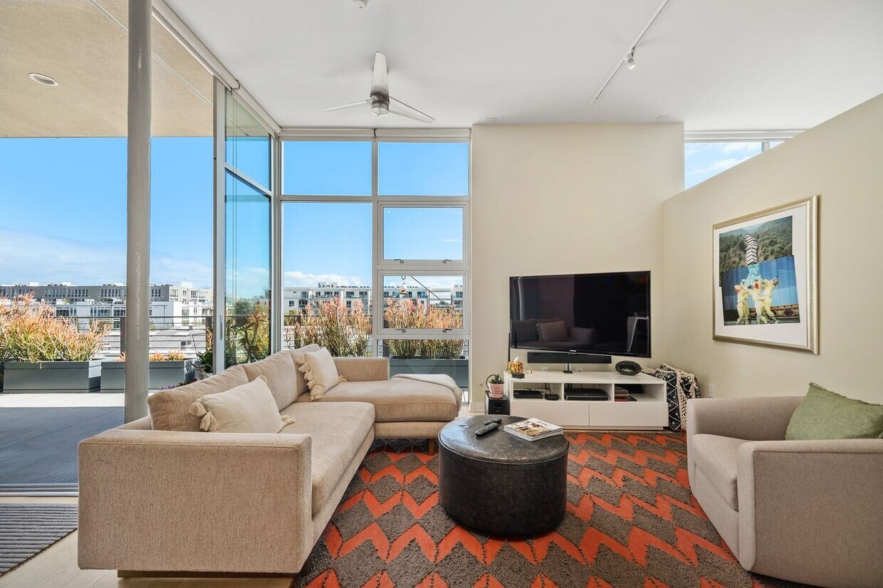 Foto principal - 4080 Glencoe Ave