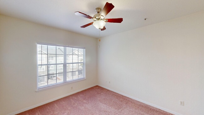 Interior Photo - Ashton at Waterford Lakes