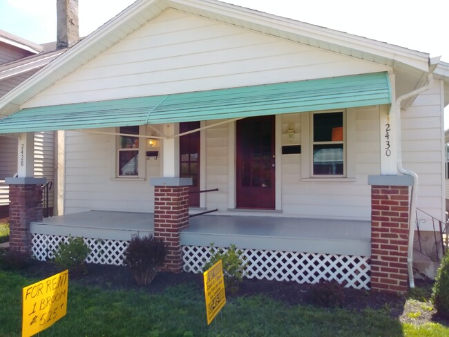 Building Photo - 2430 Nill Ave