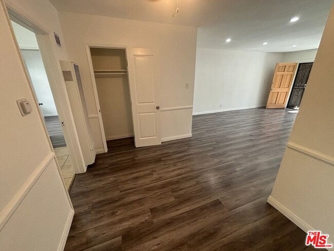 Building Photo - 4131 Palmwood Dr