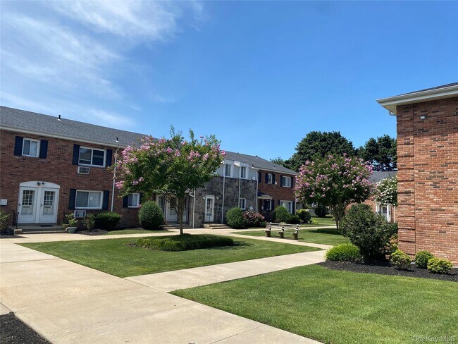 Foto del edificio - 304 Dawson Ln