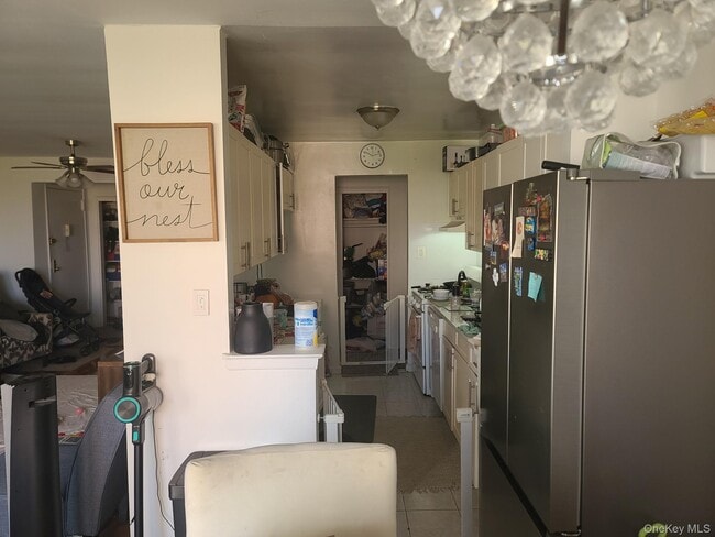 Foto del edificio - 108-50 62nd Dr