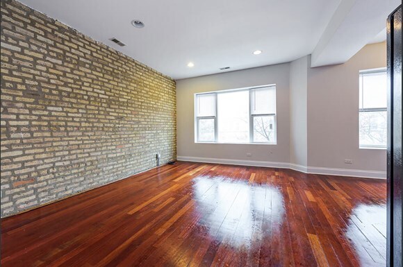 Building Photo - 6508 N Claremont Ave